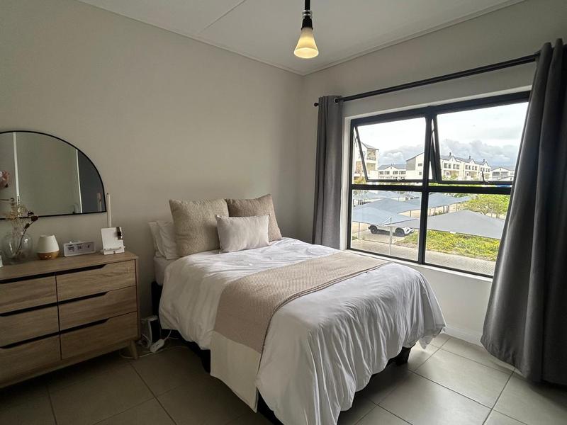 To Let 1 Bedroom Property for Rent in The Huntsman Western Cape